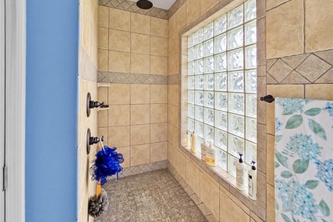 House in Ocala, Florida 4 bedrooms, 243.31 sq.m. № 2151211 - photo 26