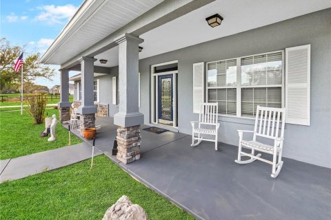 House in Ocala, Florida 4 bedrooms, 243.31 sq.m. № 2151211 - photo 6