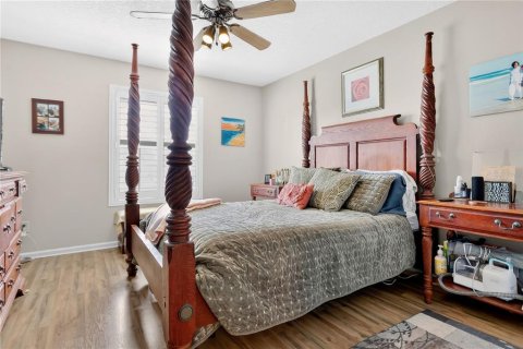 Condo in Orlando, Florida, 3 bedrooms № 2409814 - photo 15