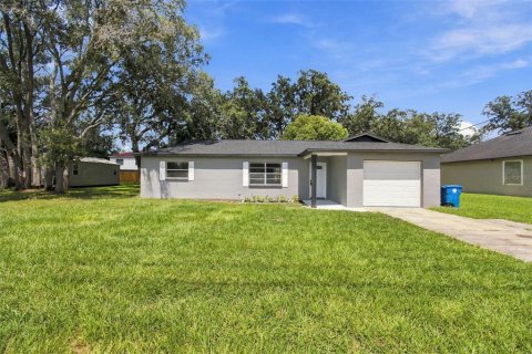 Casa en Spring Hill, Florida 2 dormitorios, 120.31 m2 № 2371504