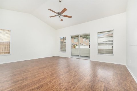 Casa en venta en Apopka, Florida, 4 dormitorios, 257.43 m2 № 1904542 - foto 7