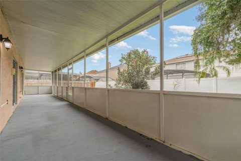 Casa en venta en Apopka, Florida, 4 dormitorios, 257.43 m2 № 1904542 - foto 14