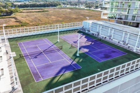 Снять в аренду кондоминиум в Санрайз, Флорида 2 спальни, 85.47м2, № 2047598 - фото 15