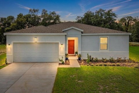 House in Poinciana, Florida 4 bedrooms, 167.32 sq.m. № 2105172