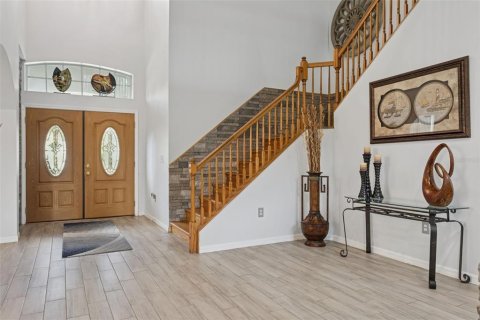 House in Tampa, Florida 5 bedrooms, 365.38 sq.m. № 2111123 - photo 24