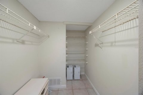 Condominio en venta en Saint Petersburg, Florida, 2 dormitorios, 82.68 m2 № 1850103 - foto 24