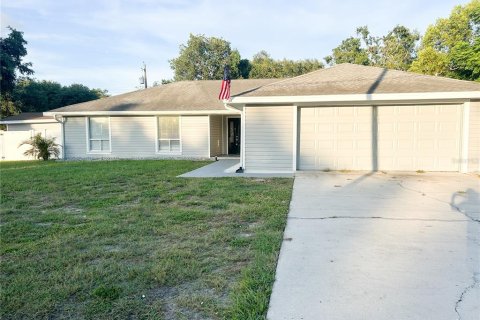 House in Lakeland, Florida 4 bedrooms, 181.62 sq.m. № 1818823 - photo 1