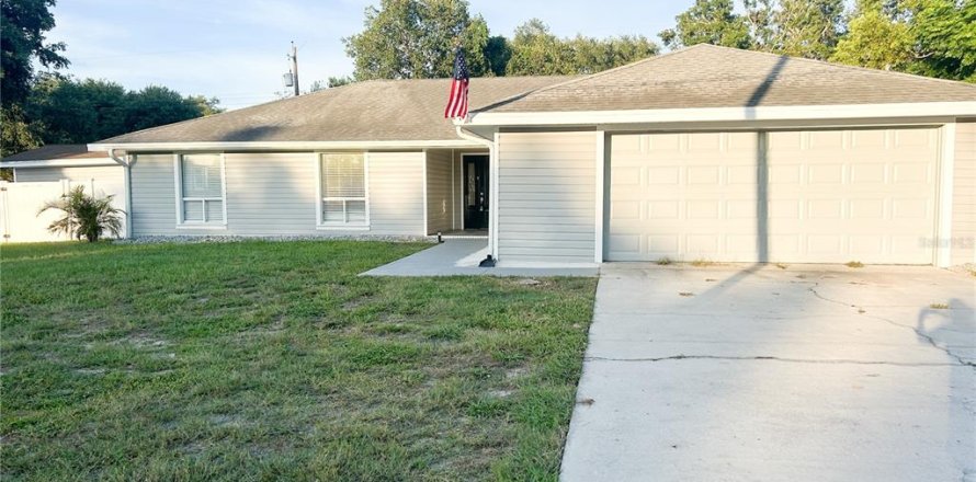 House in Lakeland, Florida 4 bedrooms, 181.62 sq.m. № 1818823
