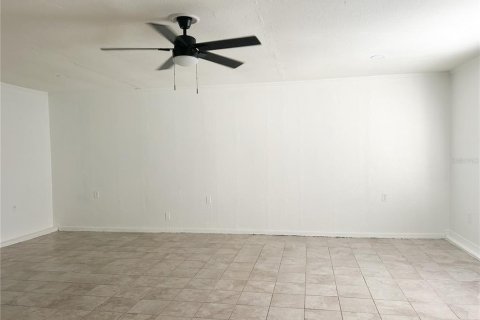 House in Lakeland, Florida 4 bedrooms, 181.62 sq.m. № 1818823 - photo 15
