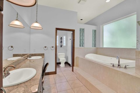 Villa ou maison à vendre à Spring Hill, Floride: 3 chambres, 208.29 m2 № 1917984 - photo 15