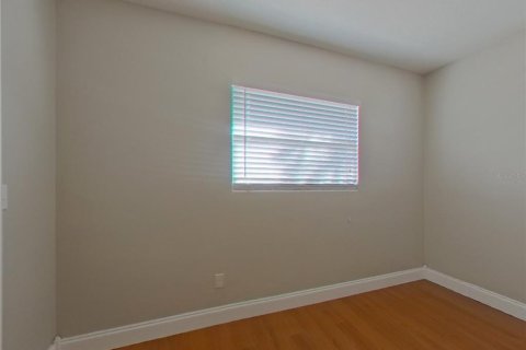 House in Dunedin, Florida 2 bedrooms, 117.06 sq.m. № 1872957 - photo 12