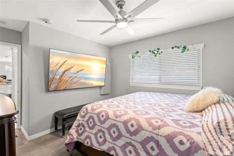 Casa en venta en Saint Petersburg, Florida, 3 dormitorios, 124.67 m2 № 2217043 - foto 25