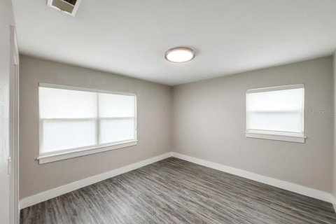 Apartment in Winter Haven, Florida 2 bedrooms, 100.52 sq.m. № 2209909 - photo 11
