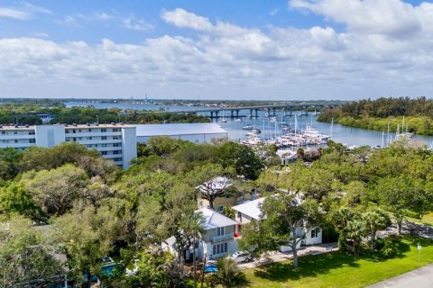 Villa ou maison à vendre à Vero Beach, Floride: 4 chambres, 315.59 m2 № 2146265 - photo 28