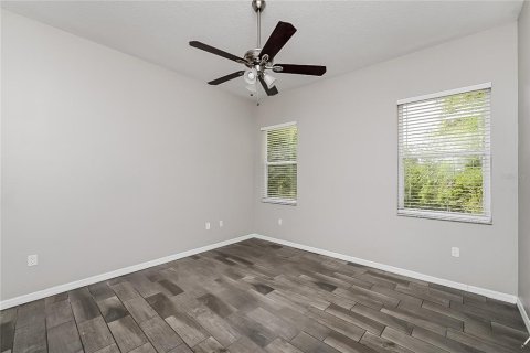 House in New Port Richey, Florida 3 bedrooms, 105.54 sq.m. № 1899118 - photo 7