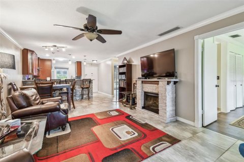 Condo in Largo, Florida, 2 bedrooms  № 1837948 - photo 5
