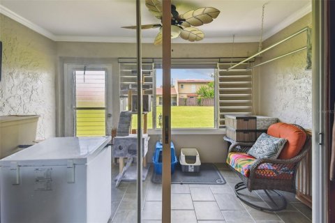Condo in Largo, Florida, 2 bedrooms  № 1837948 - photo 17