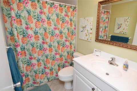 Condo in Largo, Florida, 1 bedroom  № 2196466 - photo 23
