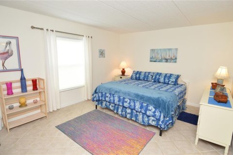 Condo in Largo, Florida, 1 bedroom  № 2196466 - photo 30