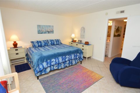 Condo in Largo, Florida, 1 bedroom  № 2196466 - photo 28