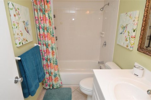 Condo in Largo, Florida, 1 bedroom  № 2196466 - photo 26