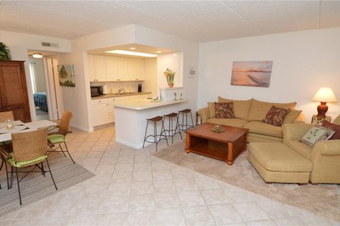Condo in Largo, Florida, 1 bedroom  № 2196466 - photo 5