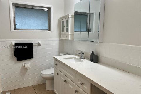 Купить кондоминиум в Холливуд, Флорида 2 спальни, 83.61м2, № 2010831 - фото 5