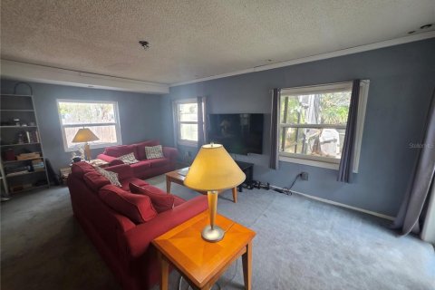House in Sarasota, Florida 3 bedrooms, 122.63 sq.m. № 2341639 - photo 13