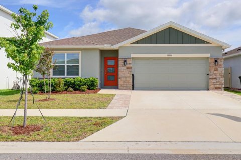House in Wesley Chapel, Florida 4 bedrooms, 171.5 sq.m. № 2100842