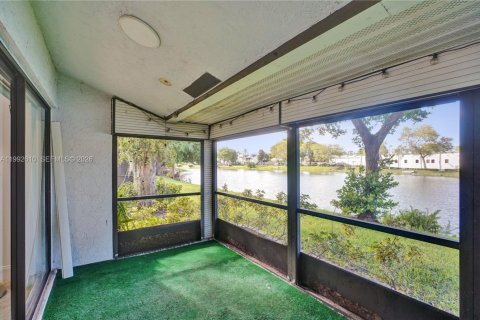 Casa en venta en Margate, Florida, 2 dormitorios, 98.85 m2 № 2056660 - foto 20