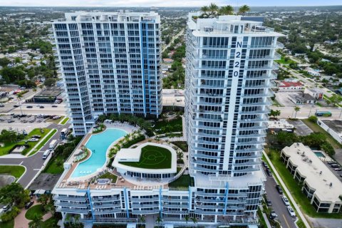 Condo in Lake Park, Florida, 3 bedrooms № 2261970 - photo 5