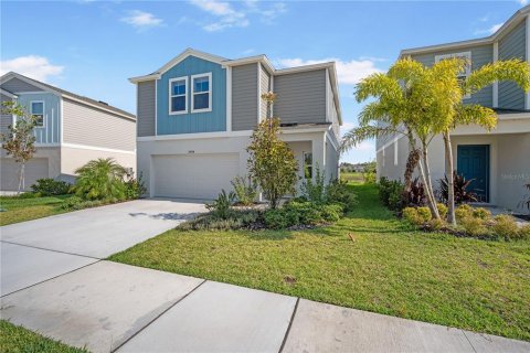 Villa ou maison à louer à Fish Hawk, Floride: 4 chambres, 213.68 m2 № 2428692 - photo 3