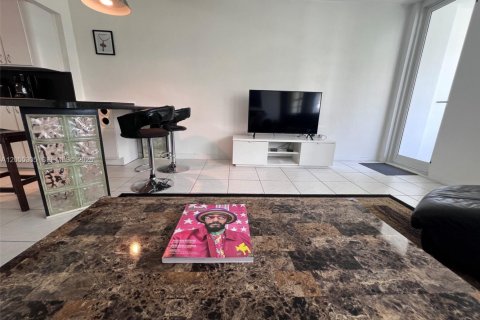 Copropriété à vendre à Miami Beach, Floride: 1 chambre, 65.03 m2 № 2259865 - photo 13