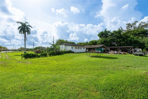 Casa en venta en Davie, Florida, 3 dormitorios, 157.84 m2 № 2039422 - foto 11