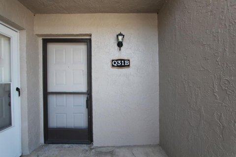 Condo in Tampa, Florida, 2 rooms  № 1773630 - photo 25