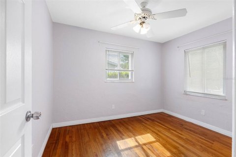 Villa ou maison à louer à Saint Petersburg, Floride: 3 chambres, 139.35 m2 № 1908393 - photo 7