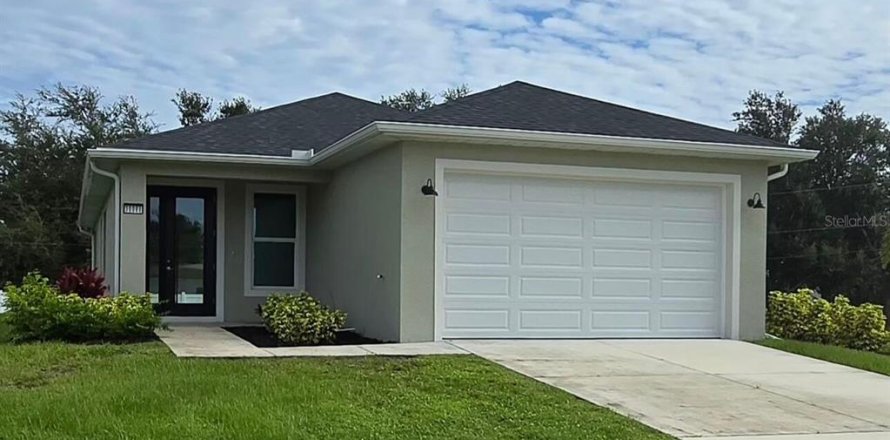 House in Punta Gorda, Florida 3 bedrooms, 152.17 sq.m. № 1916936