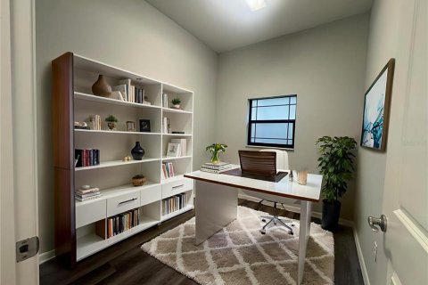 Propiedad comercial en alquiler en Orlando, Florida, 376.16 m2 № 1912441 - foto 14