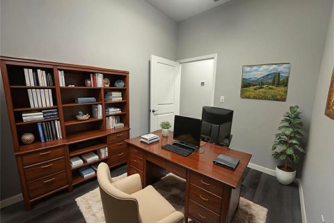 Propiedad comercial en alquiler en Orlando, Florida, 376.16 m2 № 1912441 - foto 18