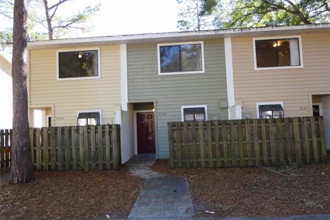 Condominio en alquiler en Gainesville, Florida, 2 dormitorios, 97.18 m2 № 1908433 - foto 1