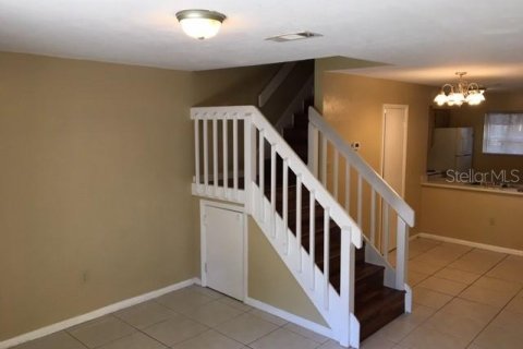 Condominio en alquiler en Gainesville, Florida, 2 dormitorios, 97.18 m2 № 1908433 - foto 6