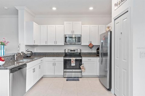 Adosado en venta en Zephyrhills, Florida, 2 dormitorios, 143.16 m2 № 2091841 - foto 11