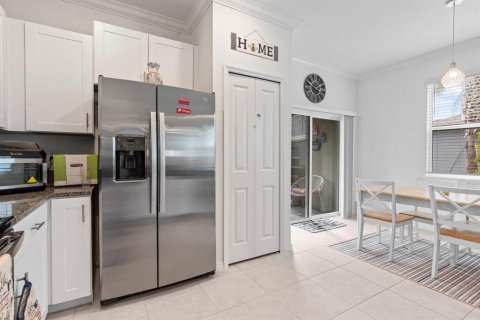 Adosado en venta en Zephyrhills, Florida, 2 dormitorios, 143.16 m2 № 2091841 - foto 12