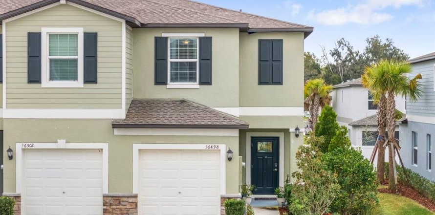 Adosado en Zephyrhills, Florida 2 dormitorios, 143.16 m2 № 2091841