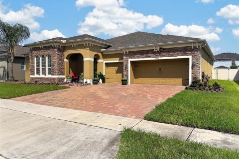 Casa en venta en Apopka, Florida, 4 dormitorios, 282.33 m2 № 2381034 - foto 2