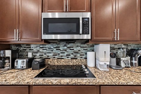 Casa en venta en Apopka, Florida, 4 dormitorios, 282.33 m2 № 2381034 - foto 16