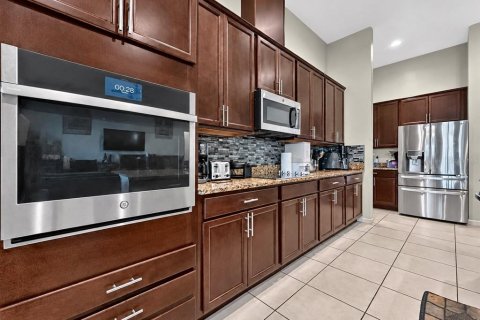 Casa en venta en Apopka, Florida, 4 dormitorios, 282.33 m2 № 2381034 - foto 14