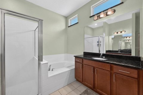 Casa en venta en Apopka, Florida, 4 dormitorios, 282.33 m2 № 2381034 - foto 25