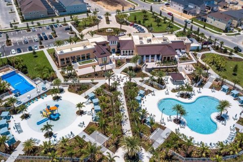 Townhouse in SOLARA RESORT in Kissimmee, Florida 5 bedrooms, 213.12 sq.m. № 1220443 - photo 3