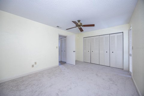 Condo in Saint Petersburg, Florida, 2 bedrooms  № 1802291 - photo 16